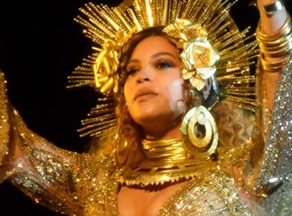 Beyoncé : La star se dévoile sous tous les angles
