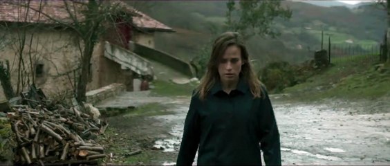 Ofrenda a la tormenta Clip