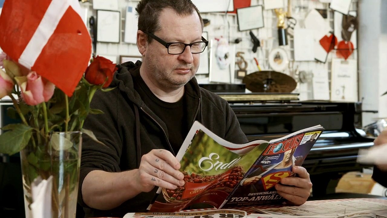 Arteholic Trailer (2) DF