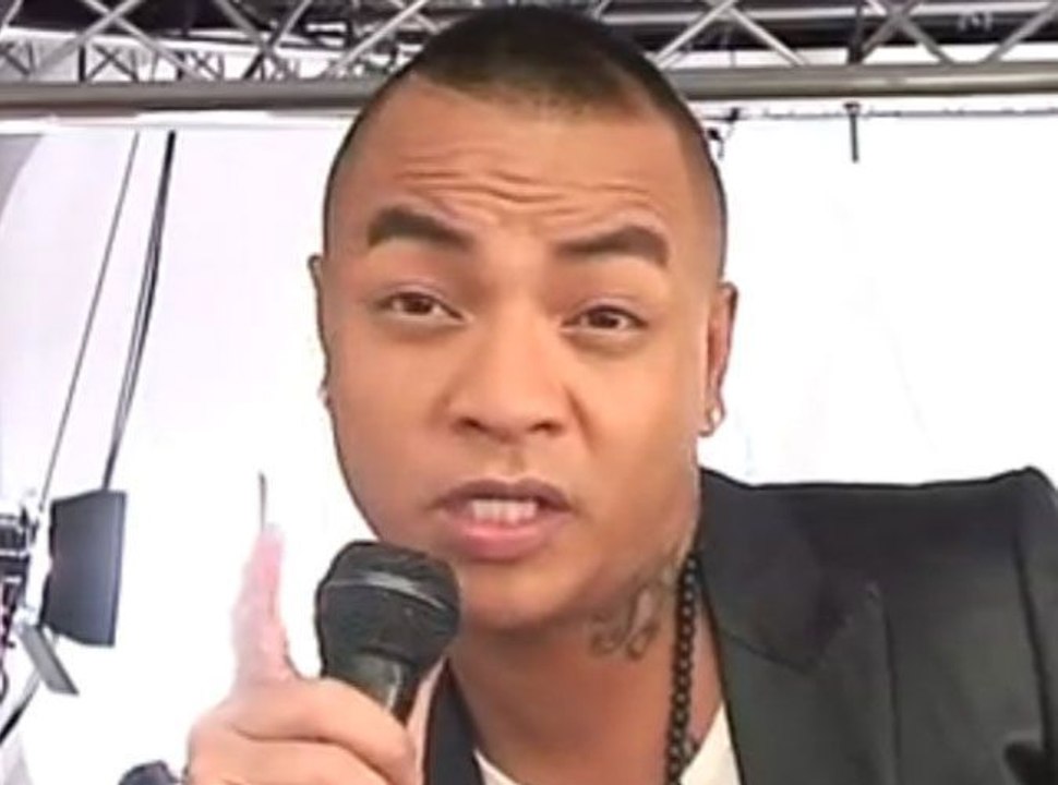 Exclu vidéo : Willy Denzey : "Je laisse mon fils regarder L'île des vérités 2 !"