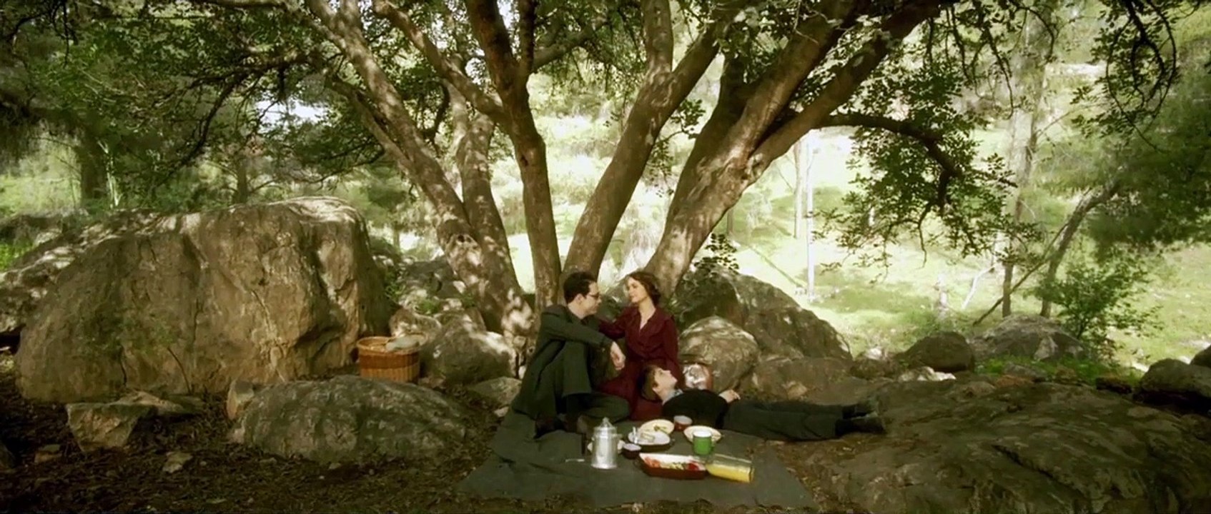 Eine Geschichte von Liebe und Finsternis Trailer (2) OV