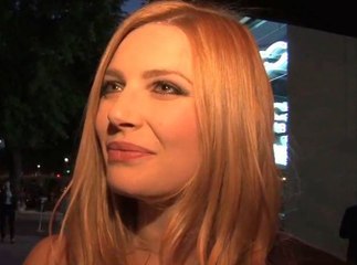 Elodie Frégé se lance dans le cinéma et l’œnologie ! : "J’aime ça !"