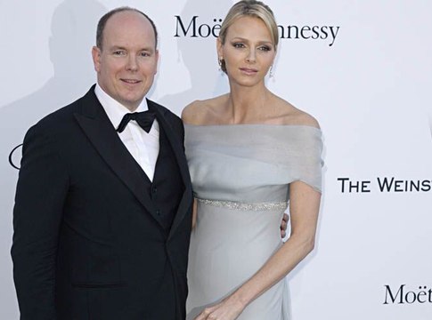 Les futurs mariés : le prince Albert de Monaco et Charlène étaient au gala de l’AmfAR