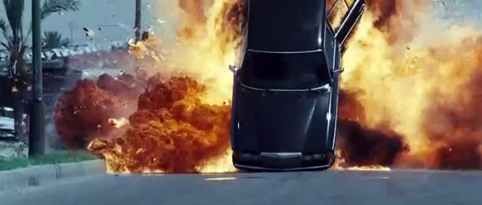 Killer Elite Trailer (2) OV