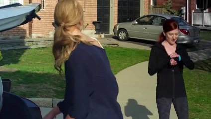 O Perigo Mora ao Lado Trailer Original