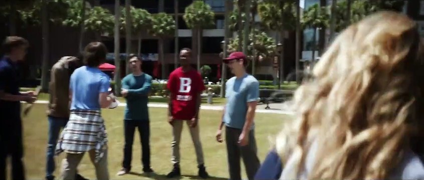 A Morte Te Dá Parabéns 2 Trailer Original