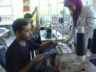 Hobi bawa tuah, hasilkan 30 ribu pakaian setahun