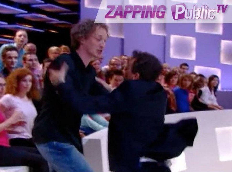 Zapping PublicTV n°515 : Elie Semoun : invité au Grand Journal, a-t-il été trop loin?