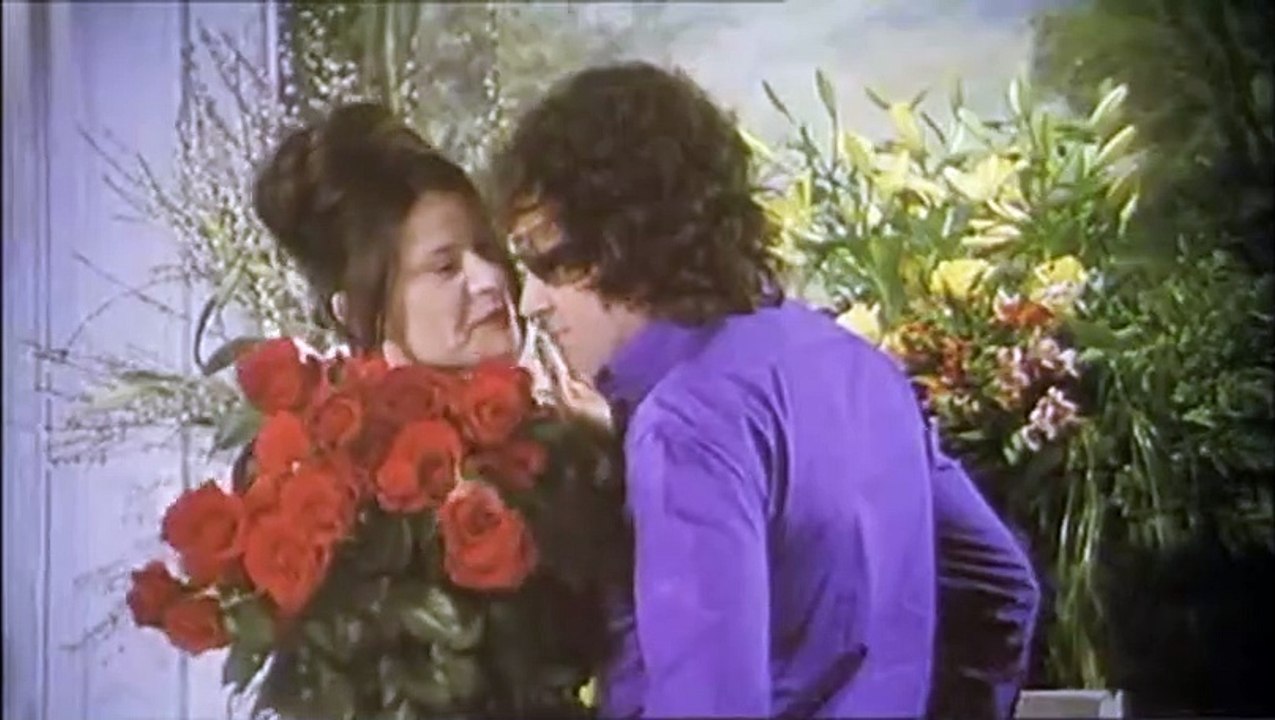 Prêt-à-Porter Trailer DF