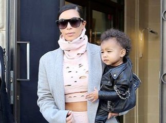 Vidéo : Kim Kardashian et sa fille North en route pour Los Angeles !