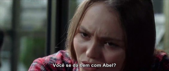 Um Homem Fiel Trailer Legendado