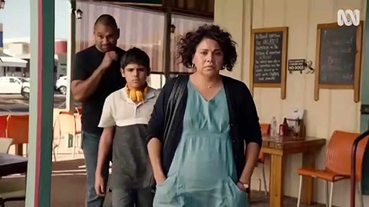 Total Control Tráiler VO