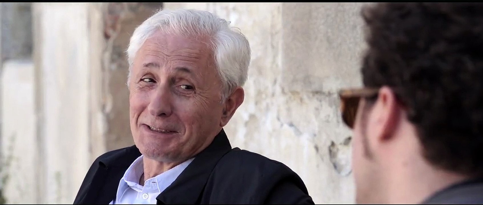 Traidores Tráiler
