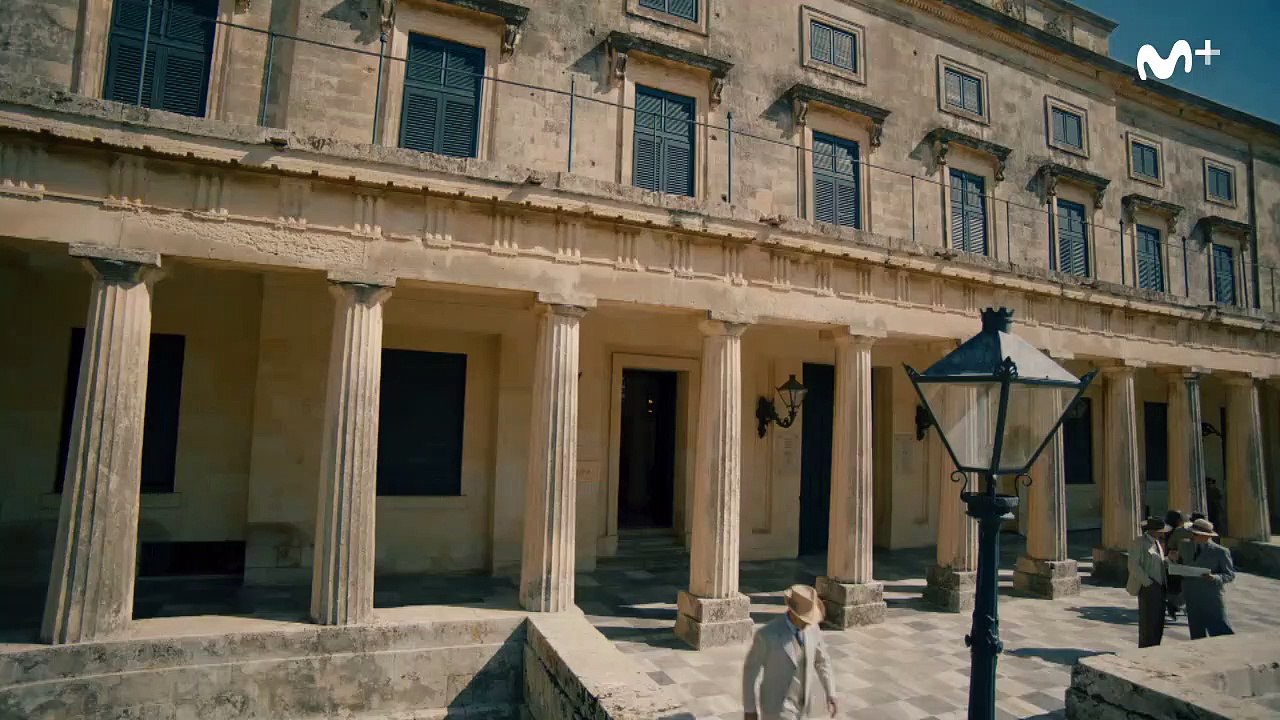 Los Durrell Tráiler