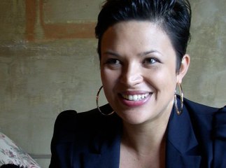 Exclu vidéo: Emilie Minatchy (Star Academy 5) présente son premier album "Mon ailleurs"