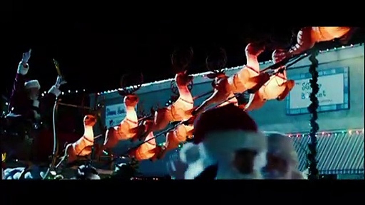 Silent Night Trailer DF