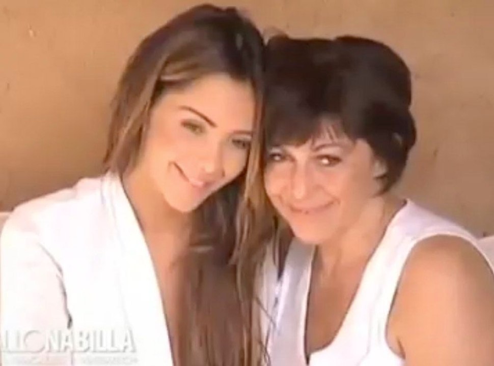 Allo Nabilla à Marrakech : Sa mère Marie-Luce s...