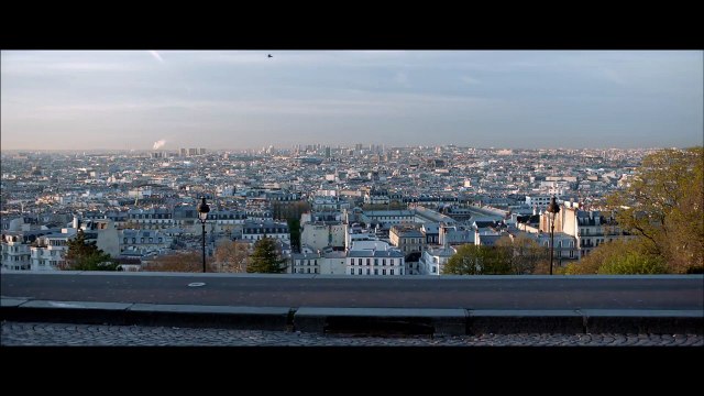 Bajo las estrellas de París - Tráiler VOSE