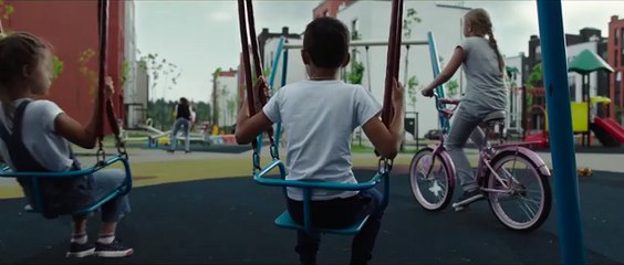 A Babá - O Chamado das Sombras Trailer Original