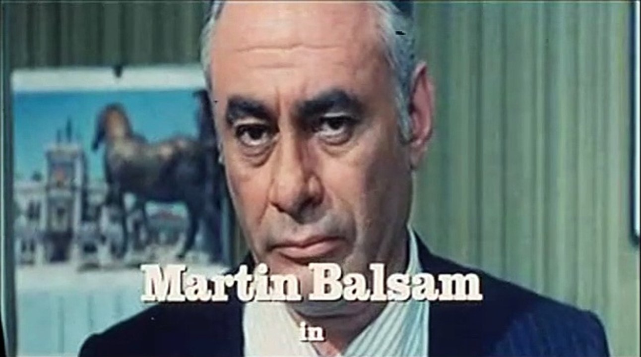 Der Clan, der seine Feinde lebendig einmauert Trailer DF