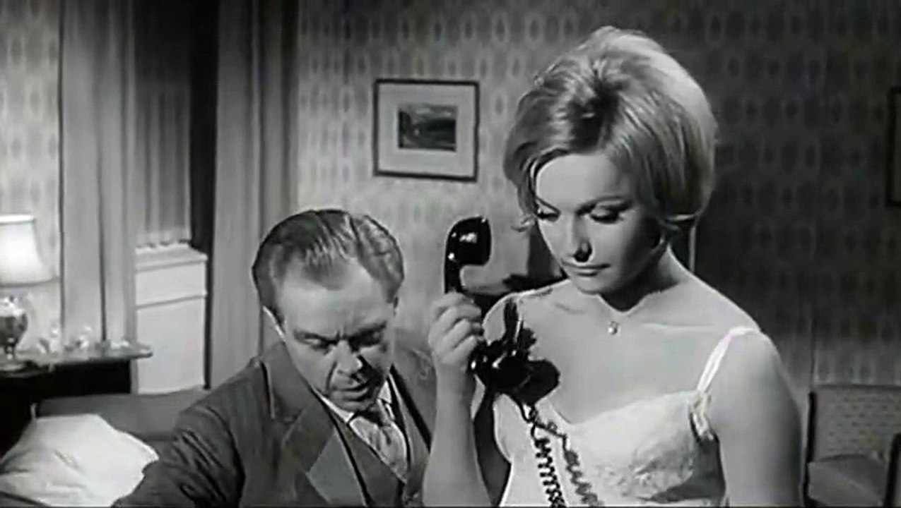 Das Geheimnis der gelben Narzissen Trailer DF