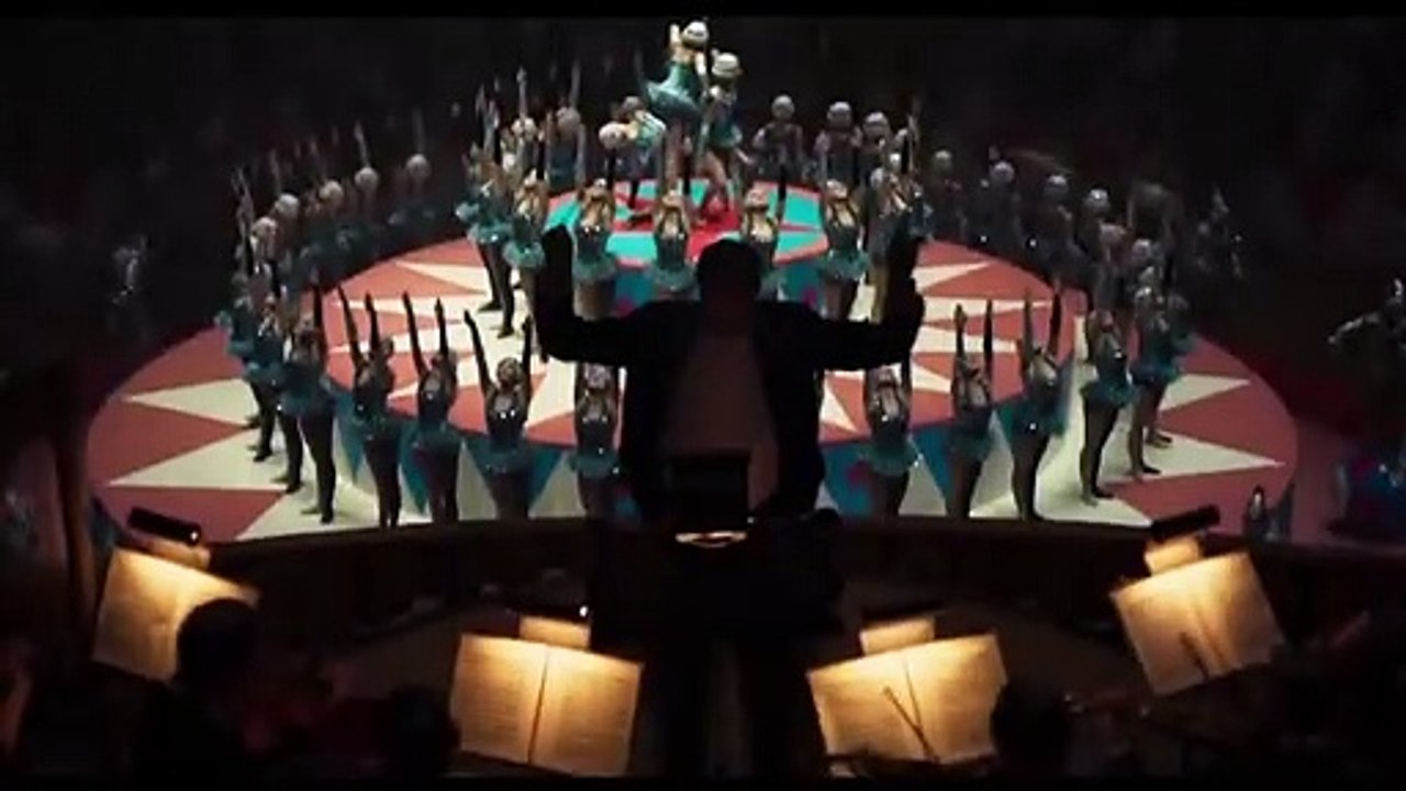 Dumbo arrive au cinéma et Tim Burton se charge de le faire voler !