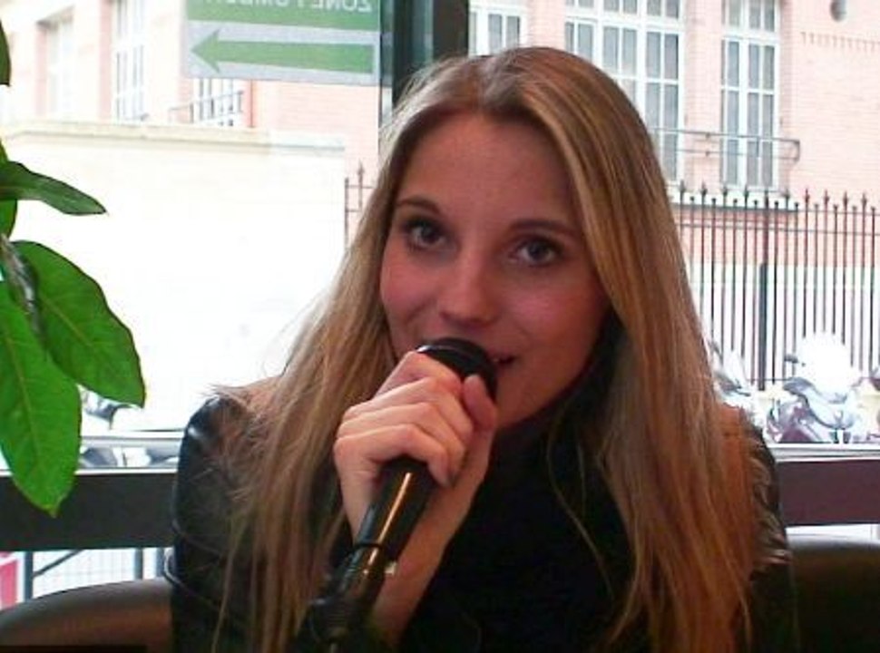 Exclu vidéo : Mathilde de la Star Ac' : "Oui je suis surprise d'être partie de la Star Ac', ça n'aurait pas du être moi !"