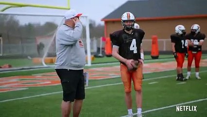 Saindo do Armário com Colton Underwood Trailer Original 1ª Temporada