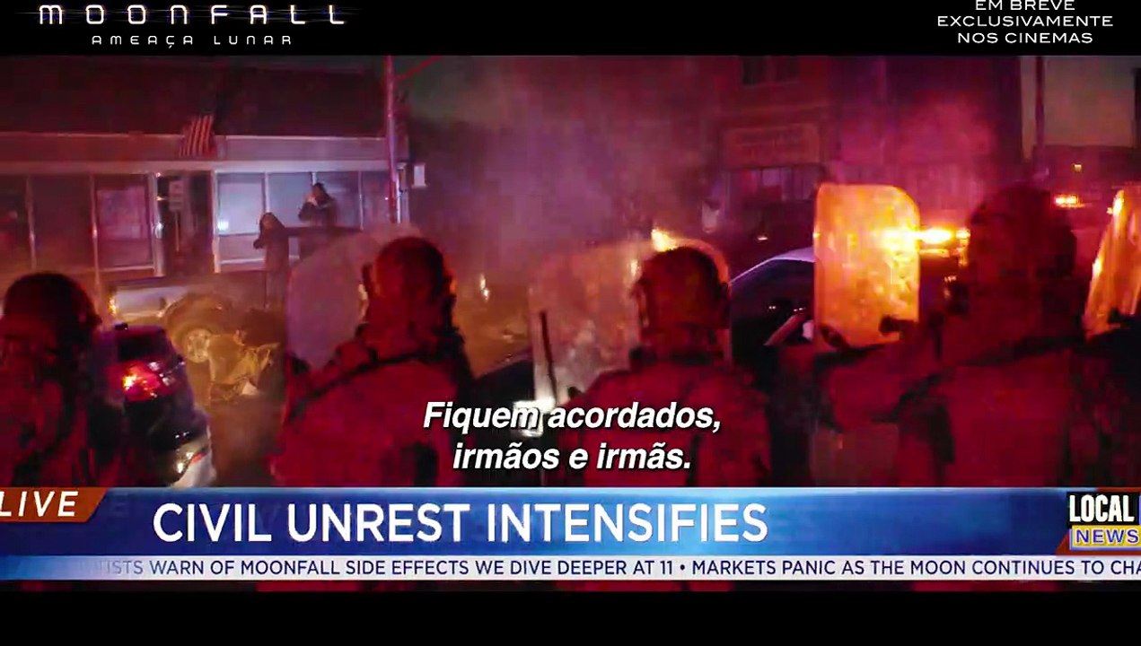 Moonfall - Ameaça Lunar Trailer Legendado