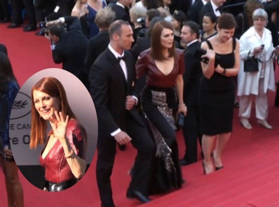 Exclu vidéo : Découvrez  Julianne Moore avant et après la montee des marches !