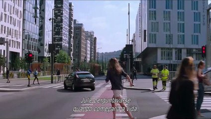 A Pior Pessoa do Mundo Trailer Legendado