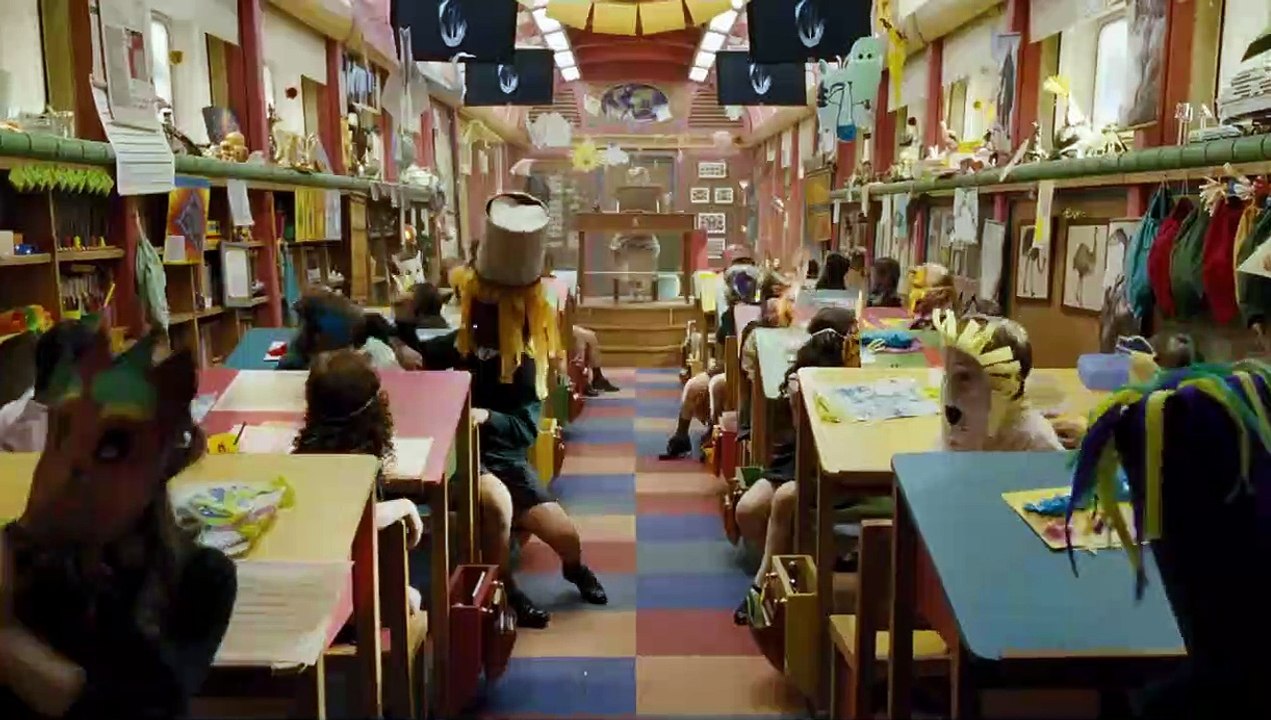 Snowpiercer Trailer (6) OV
