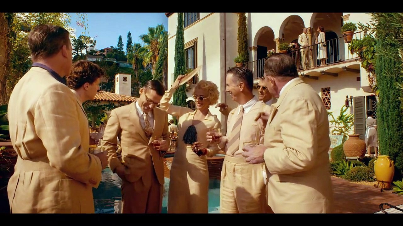 Café Society Trailer DF