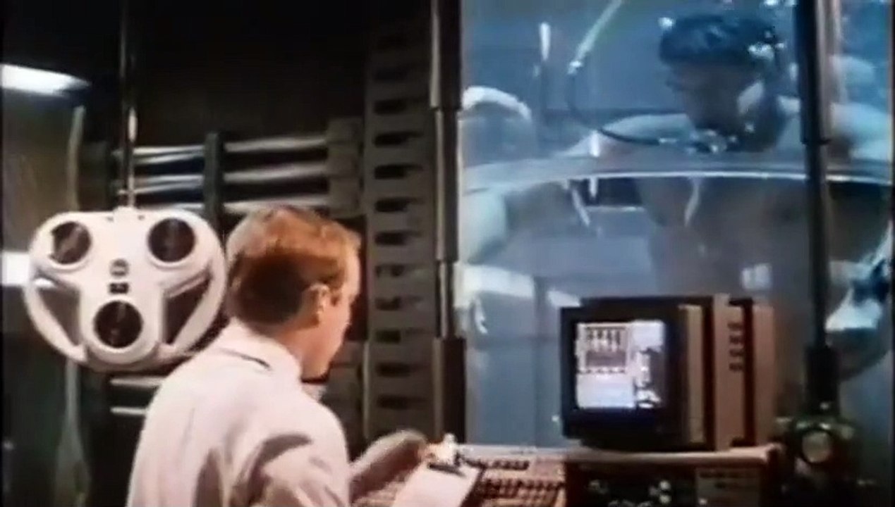 Universal Soldier Trailer (2) DF