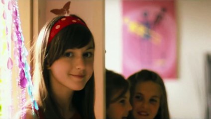 Deine Schönheit ist nichts wert... Trailer DF