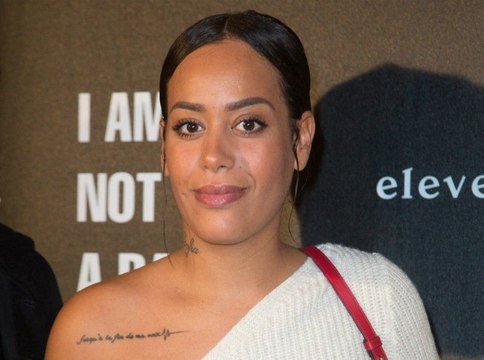Amel Bent critiquée à cause de son poids : elle répond sur Instagram