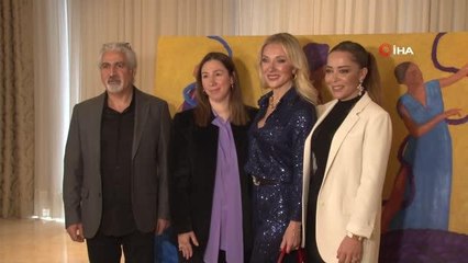 Kadınlar Günü'ne özel "Düğüm" sergisi sanatseverlere kapılarını açtı