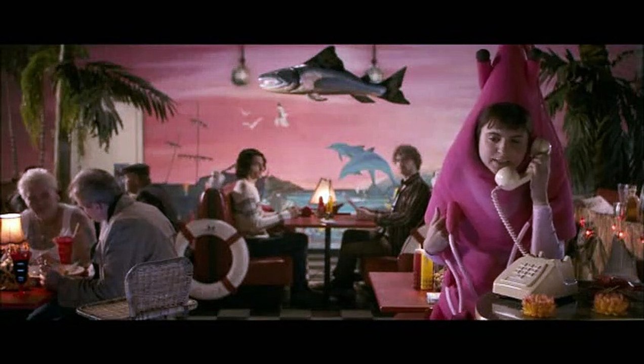 Bunny and the Bull Trailer DF