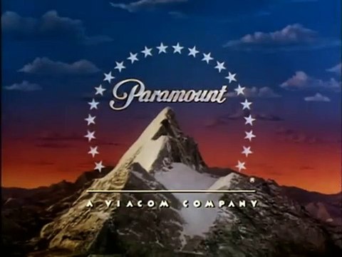 Familienfest und andere Schwierigkeiten Trailer OV