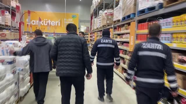 Marketlerde fahiş fiyat ile stokçuluk denetimi yapıldı