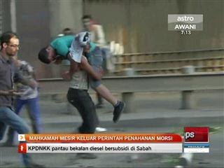 Mahkamah Mesir keluar perintah penahanan Morsi