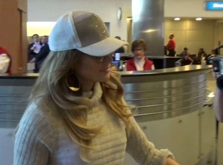 Vidéo : Jennifer Lopez et Casper Smart : Prêts à partir en vacances