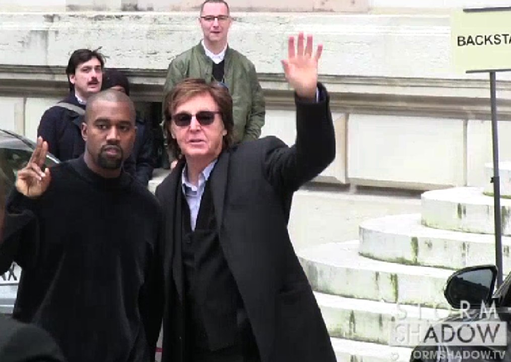 Vidéo : Kanye West & Paul McCartney complices au défilé de Stella McCartney
