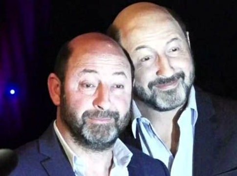 Exclu Vidéo : Le double de Kad Merad : “Une oeuvre d’art “ d’après le comédien !