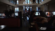 The Flash : Trailer zur Crossover-Episode Flash vs. Arrow