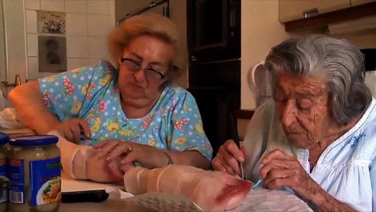 Oma & Bella Trailer DF