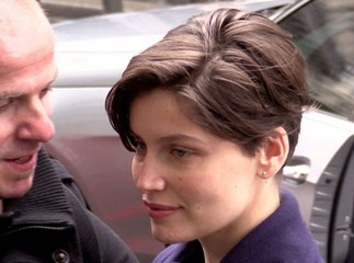Vidéo : Laetitia Casta : Elle arrive chez RTL avec une nouvelle coupe de cheveux !