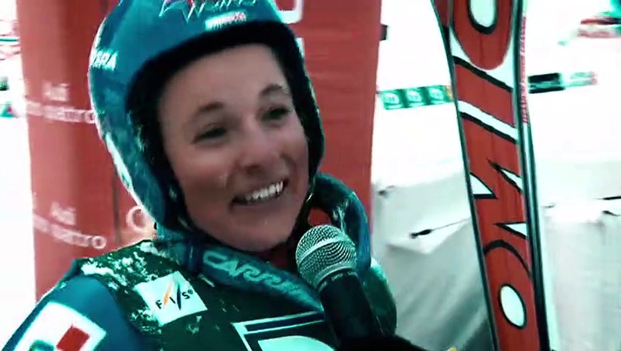 Tutti giù Trailer DF