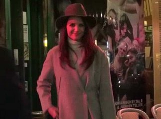 Vidéo : Fashion week de Berlin : Katie Holmes aperçue au Paris Bar