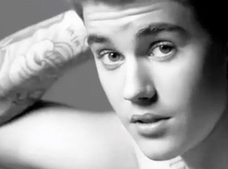 Public Zap : Justin Bieber super sexy pour Calvin  Klein, vous allez adorer !